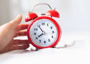 Нове переведення годинників 2025: озвучено уточнення про зміни восени — Закарпаття