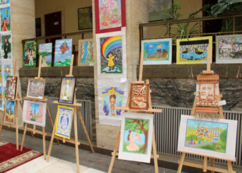 «Дитячі мрії» презентували в атріумі Закарпатської ОДА