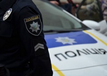 Правоохоронці розшукали дівчину, яка втекла з дому — Закарпаття