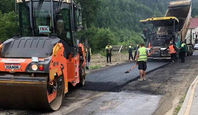 Розпочато ремонти доріг ще в одній громаді краю — Закарпаття