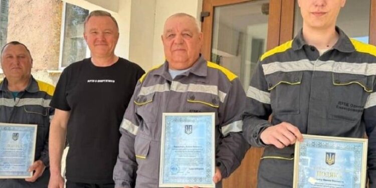 Енергетики ДТЕК здобули нагороди від Міненерго за відновлення світла в Херсоні