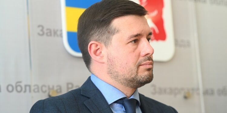 Голова Держаудитслужби представила в Ужгороді нового керівника Управління в Закарпатській області Красиленка (ФОТО)