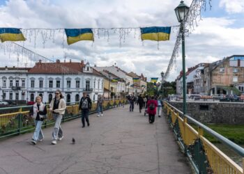 Мешканці Закарпаття за останні три роки майже не відчули війни проти Росії – The New York Times
