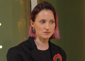 Музей “Голоси Мирних” Фонду Ріната Ахметова збирає історії біженців, які повернулися до України