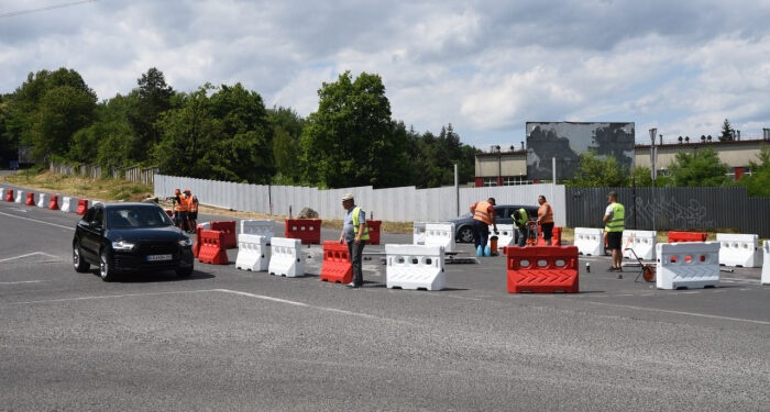 На об&apos;їзній біля Ужгорода облаштували круговий рух