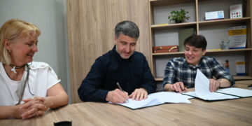 На шляху до безбар’єрного суспільства: на Закарпатті об’єднали зусилля влада й громадськість