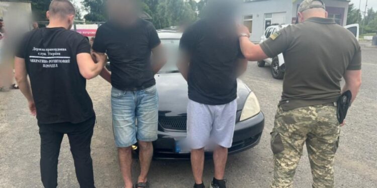 На Закарпатті затримано організатора незаконної “подорожі” до Румунії через Тису –