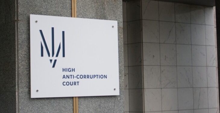 НАБУ затримало розшукуваного ужгородського адвоката Есенова, підозрюваного в підбурюванні до хабаря голові Перечинського райсуду