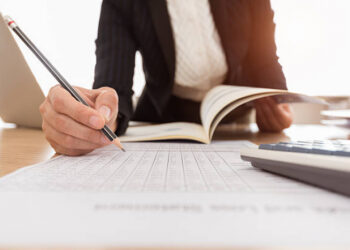 Недоплати працівникам, списання харчів на дошкільнят та інші порушення аудитори виявили в освітніх закладах Холмківської громади