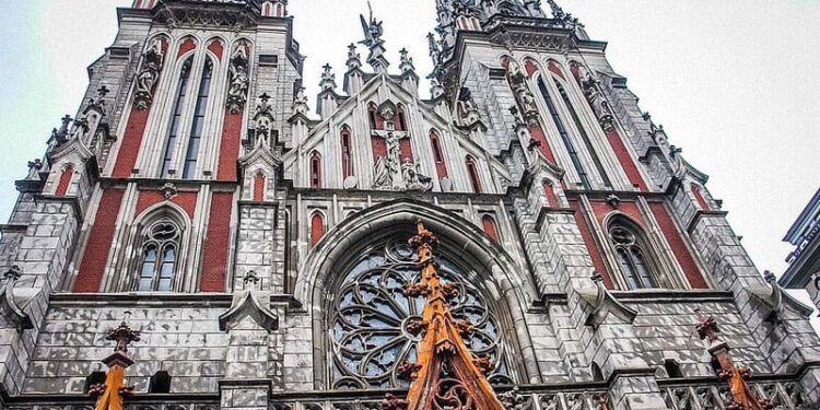 Суд зняв останню перешкоду для передання костелу Святого Миколая в Києві релігійній громаді