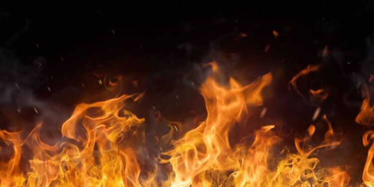 У Керецьках на Хустщині під ранок горіла роздягальня футбольного стадіону