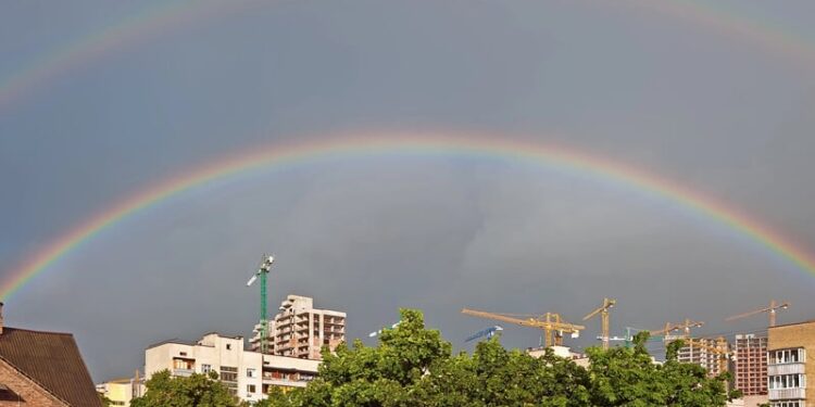 У перший день літа подекуди пройдуть грози. Прогноз погоди в Україні на 1 червня