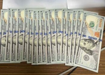 У ПП “Лужанка” 40-річний житель Сумщини запропонував прикордонникові $1700 хабаря за перетин кордону (ФОТО)