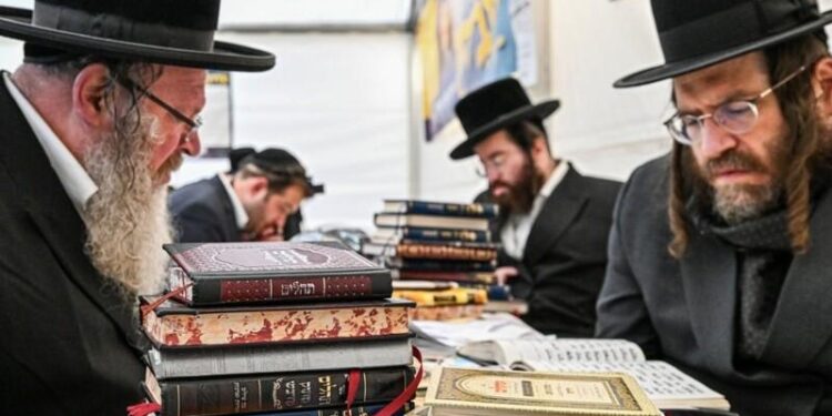 У РФ звинуватили ромів і євреїв у поширенні небезпечних інфекцій