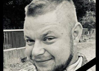 У Виноградові попрощаються з Василем Красним, що помер внаслідок важкого поранення (ФОТО)