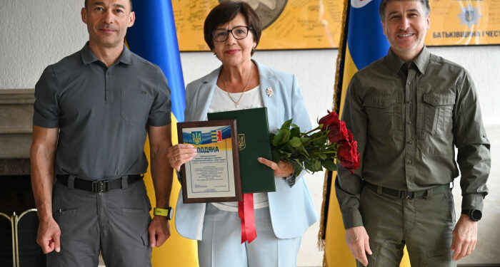 У Закарпатській ОВА відзначили працівників легкої промисловості