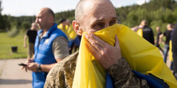 Внаслідок сьогоднішнього обміну полоненими додому повернуться троє закарпатців (ВІДЕО)