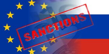 ЄС презентував “рішучіший” пакет санкцій проти росії