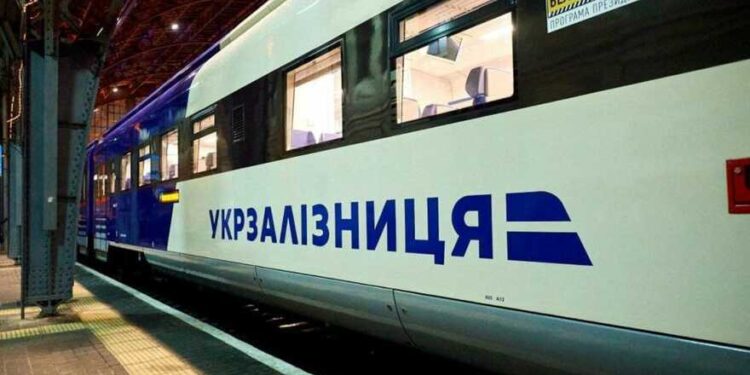 З 18 червня “Укрзалізниця” запускає новий поїзд із Києва до Ужгорода: розклад та ціна квитків –