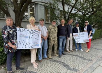Забудовник ГЕСів на Тересві в Калинах провалив спробу “таємно” скасувати арешт в апеляційному суді (ФОТО)