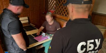 Закарпатка-підприємиця налагодила схему отримання хабарів з поранених військових, що мали право на звільнення (ФОТО)