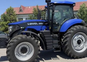 В Україні з’явився новий трактор LOVOL потужністю 260 к.с. – Техніка
