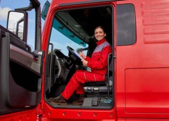 В Україні простоюють 30% вантажівок через нестачу водіїв – Техніка