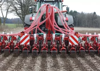 Kverneland оновила агрегати KultiStrip для роботи в дощову погоду – Техніка