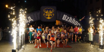 50 700 гривень для ЗСУ: благодійний «Uzhhorod Night Run» об’єднав ужгородців