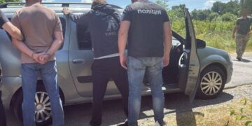 Брав чималу суму за свої послуги: на Закарпатті затримали організатора схеми — Закарпаття