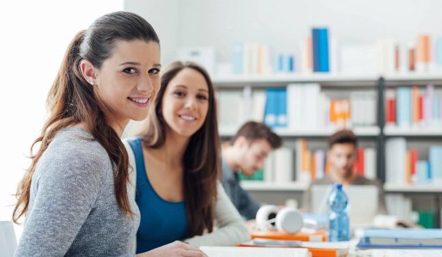 53 закарпатських випускників склали НМТ на 200 балів — Закарпаття