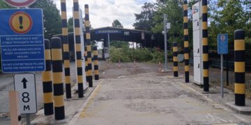 Через негоду тимчасово призупинено роботу ПП “Дзвінкове” на кордоні з угорщиною (ФОТО)