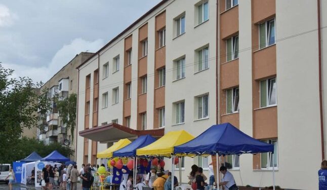 У Берегові облаштували нове житло для переселенців — Закарпаття