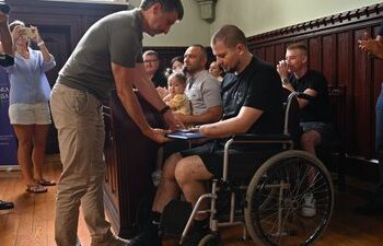 На Закарпатті бійцям 101 окремої бригади ТрО вручили державні нагороди — Ужгород