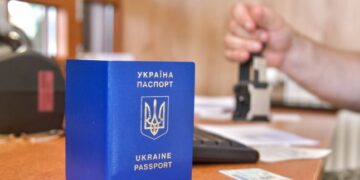 Можуть відразу пропустити: хто має право перетинати кордон без черги — Закарпаття