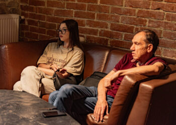 “Мрію, що колись повернуся додому – в український Маріуполь”: перша повернута з окупації дівчинка Кіра Обединська в Ужгороді