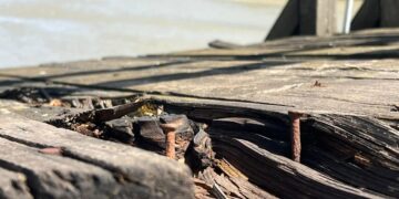 На кордоні з Румунією понад 2 місяці триватиме ремонт аварійного мосту через Тису (ФОТО)