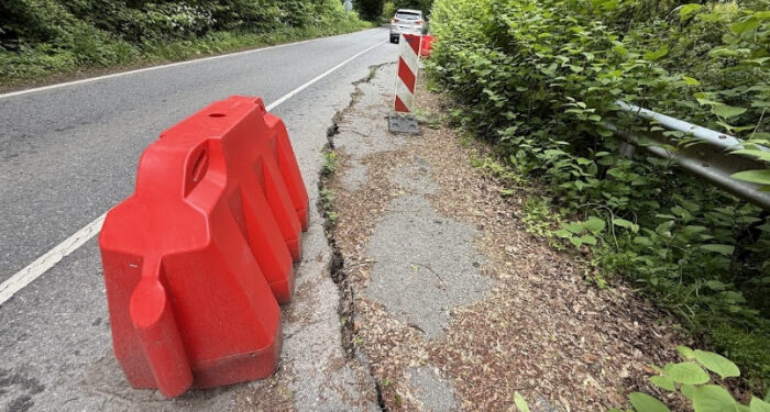 На Закарпатті ліквідують зсуви на трасі Н-13 біля Великого Березного у межах грантового проєкту