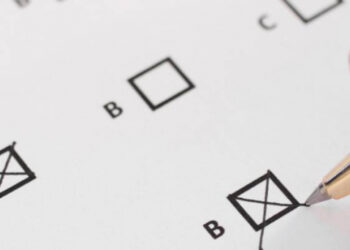 На Закарпатті найгірші результати НМТ з української мови та математики, але найкращі – з хімії