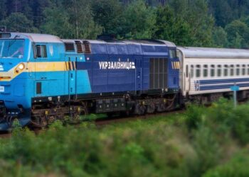 Новий денний поїзд з’єднає Закарпаття та Львівщину: тимчасові рейси та зупинки –