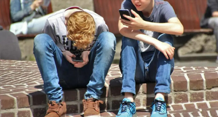 Прокуратура Закарпаття – про небезпеку вербування ворогом дітей