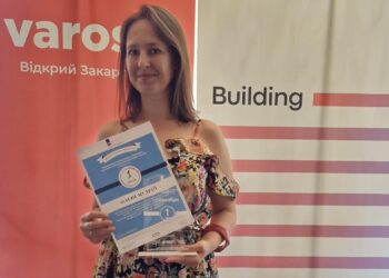 Розслідування журналістки Олени Мудри, через яке на неї тиснуть судом “Вітропарки”, перемогло в конкурсі журналістських робіт про Закарпаття