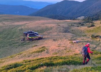 Румунські рятувальники шукають двох українців поблизу Закарпаття: з’ясувалася неточність у координатах –