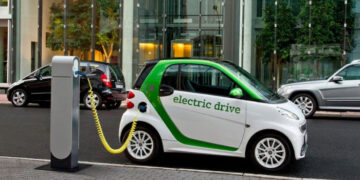 Що очікувати новим власникам електрокарів з 2026 року?