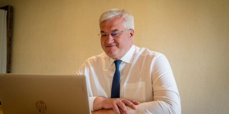 Сибіга пояснив, як правильно реагувати на заяви світових лідерів про Україну