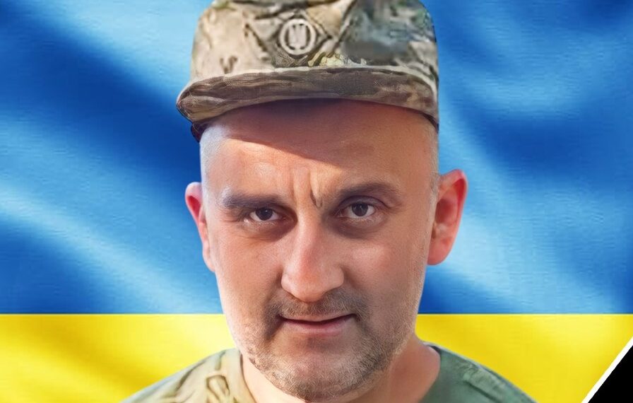 У середу в Нижньому Коропці Мукачівської громади попрощаються з Віктором Білаком, що поліг ще в вересні 2024-го (ФОТО)