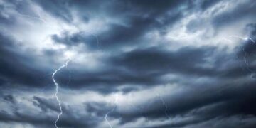 Україну накриють грози. Синоптики назвали регіони підвищеної небезпеки