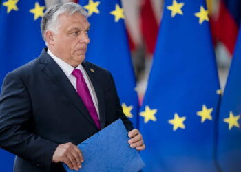 Усі лідери ЄС, крім орбана, виступили за переговори з Україною та звернулися до ЄК