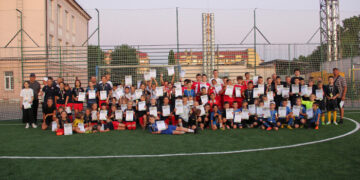 В Ужгороді відбувся дитячий турнір із мініфутболу пам’яті Юрія Мандича