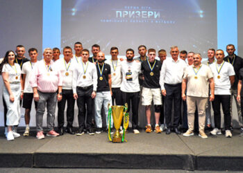 Відбулося урочисте вшанування лауреатів футбольного сезону 2024-2025 років – Спорт